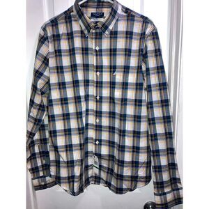 Nautica Slim Fit Wrinkle-Resistant Plaid Button Down Shirt New with Tags